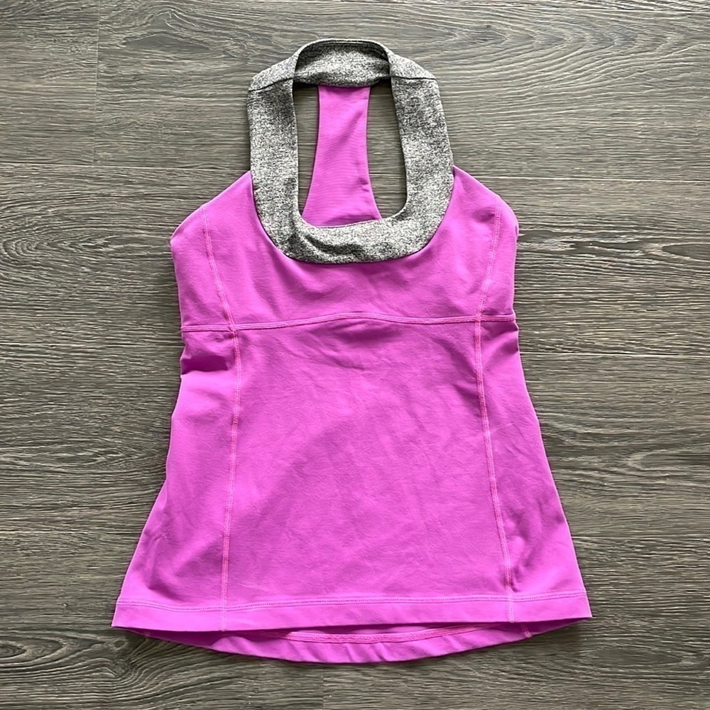 Sz6 Lululemon Scoop Neck Tank in Heathered grey/magenta.